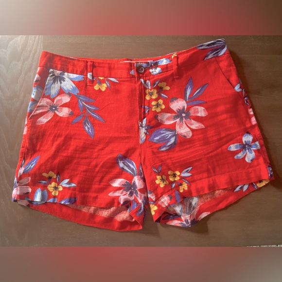Old Navy Floral Women's Shorts - Size 6 - Picture 2 of 5